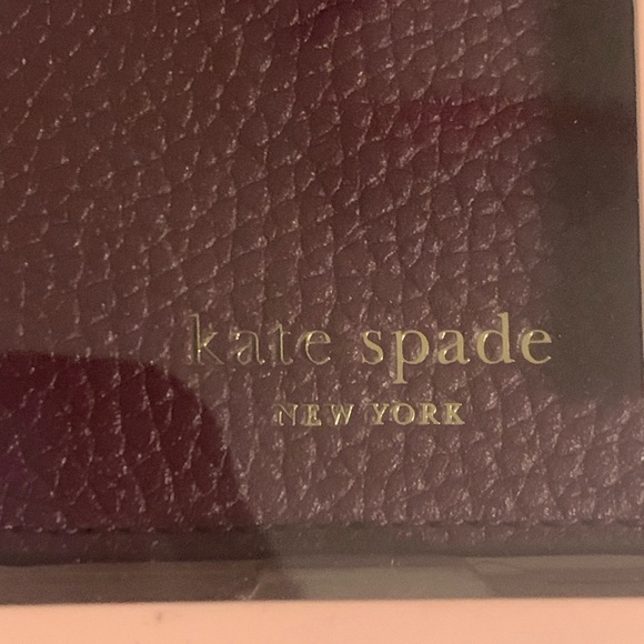Kate Spade Sticker Pocket an instant cardholder for your device - Picture 7 of 8